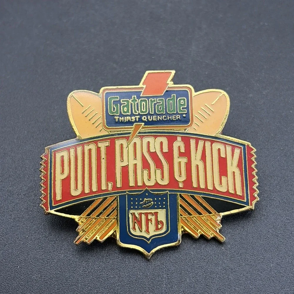NFL Football Gatorade Punt Pass & Kick‎ Lapel Hat Pin